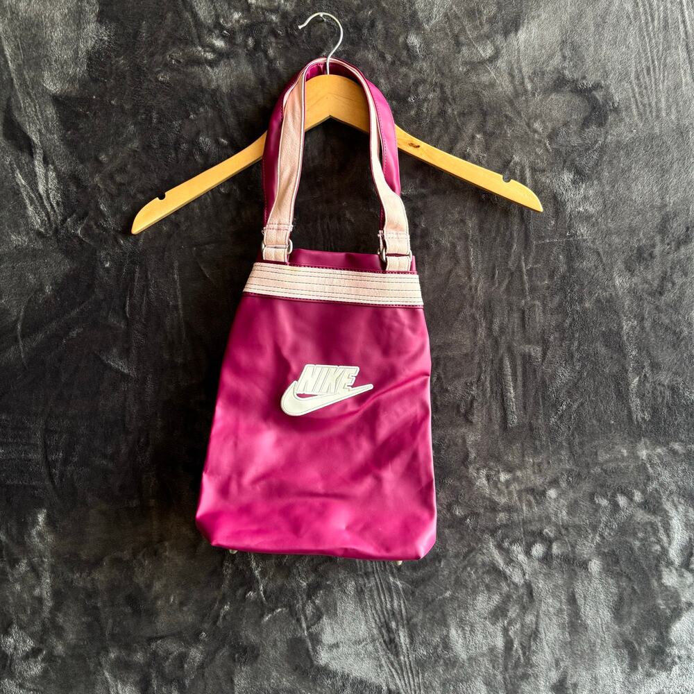 Nike Premium Gym Tote Bag Color Hot Pink